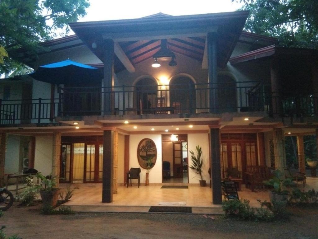 Leopard City Hostel Yala Tissamaharama Exterior photo